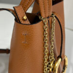 Chloe Small Chloe Spin Tote Bag In Grained Leather