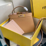 Fendi Peekaboo Iseeu Medium 8BN321