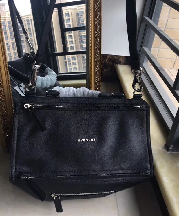 Givenchy Medium Pandora bag in grained leather BB05250013 Black