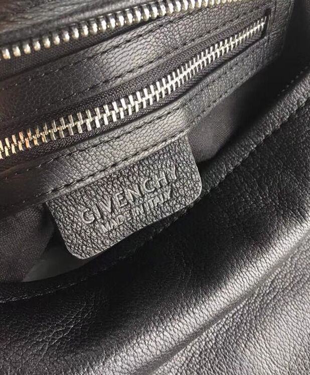 Givenchy Medium Pandora bag in grained leather BB05250013 Black