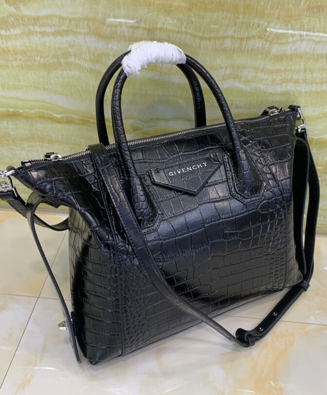 Givenchy Small Antigona Soft Bag In Crocodile Effect Leather Black