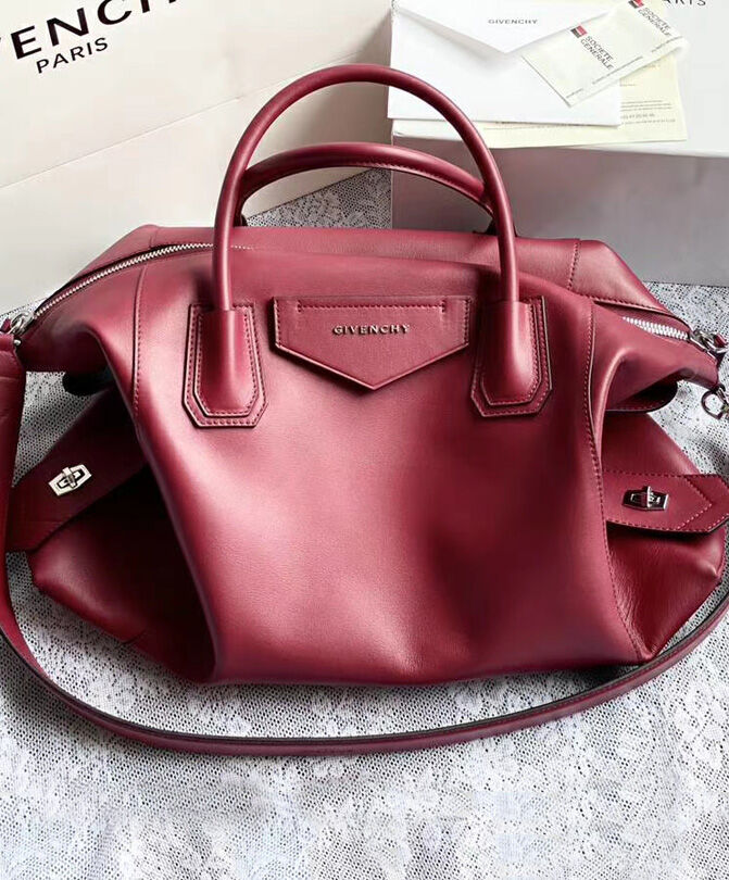Givenchy Medium Antigona Soft Bag In Smooth Leather