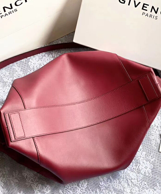 Givenchy Medium Antigona Soft Bag In Smooth Leather