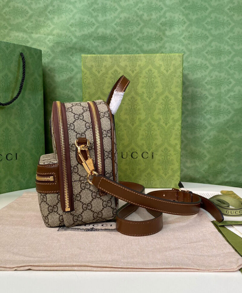 Gucci Multi-function Bag With Interlocking G 725654 Coffee