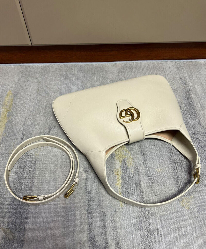 Gucci Aphrodite Medium Shoulder Bag 726274