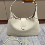 Gucci Aphrodite Medium Shoulder Bag 726274