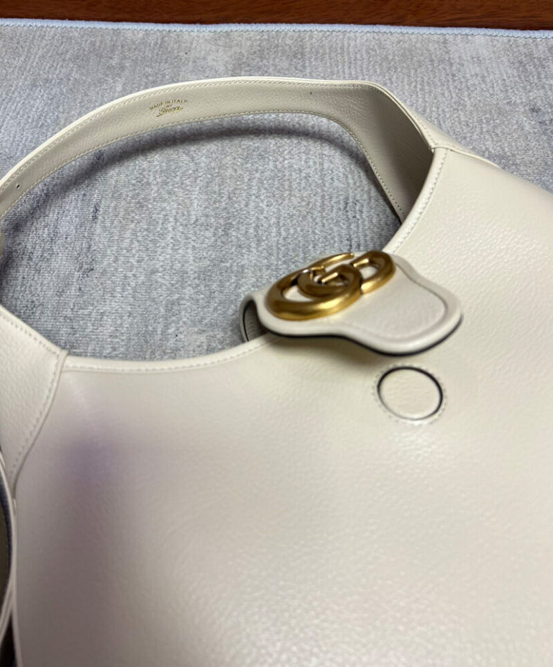 Gucci Aphrodite Medium Shoulder Bag 726274