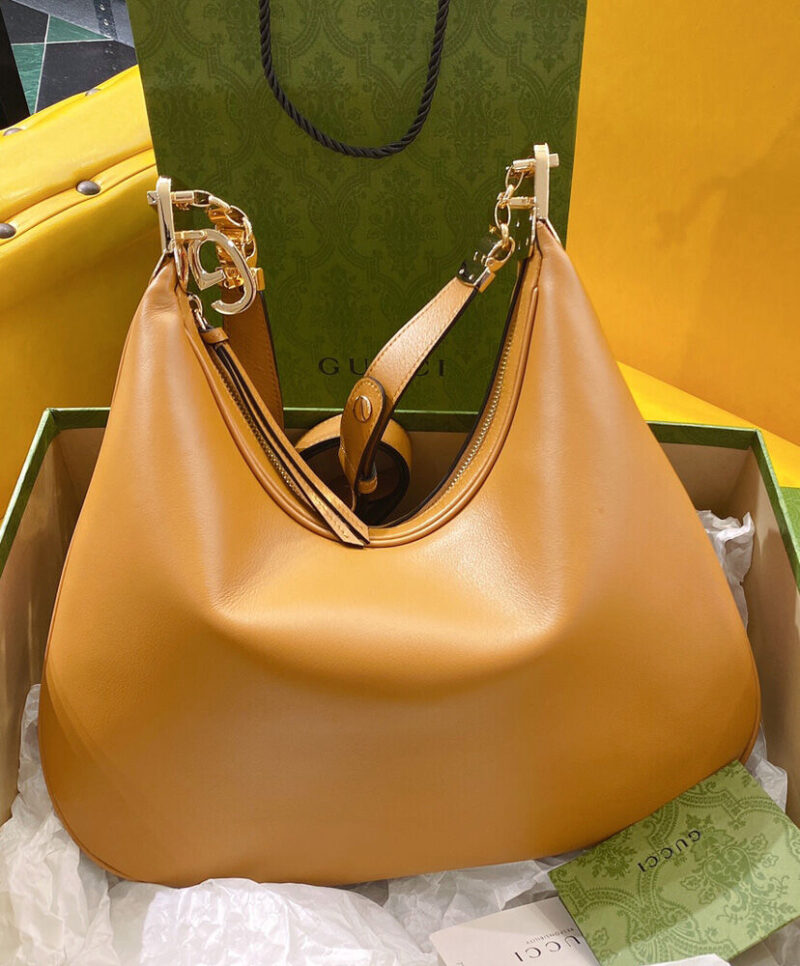 Gucci Attache Large Shoulder Bag 702823