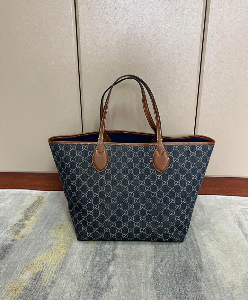 Gucci Totissima Medium Reversible Tote 820481 Coffee