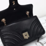 Gucci GG Marmont Small Shoulder Bag 837280