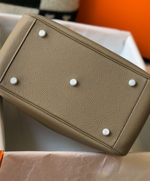 Hermes Lindy 26 Bag