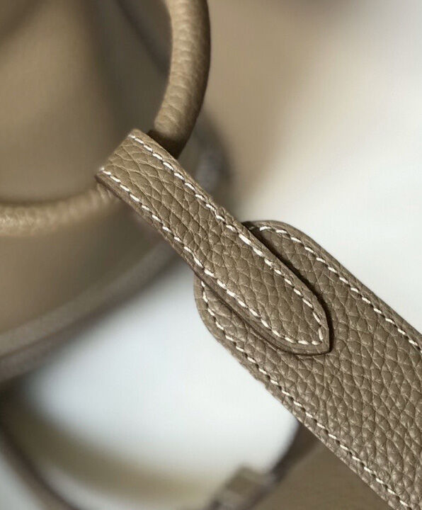 Hermes Lindy 26 Bag
