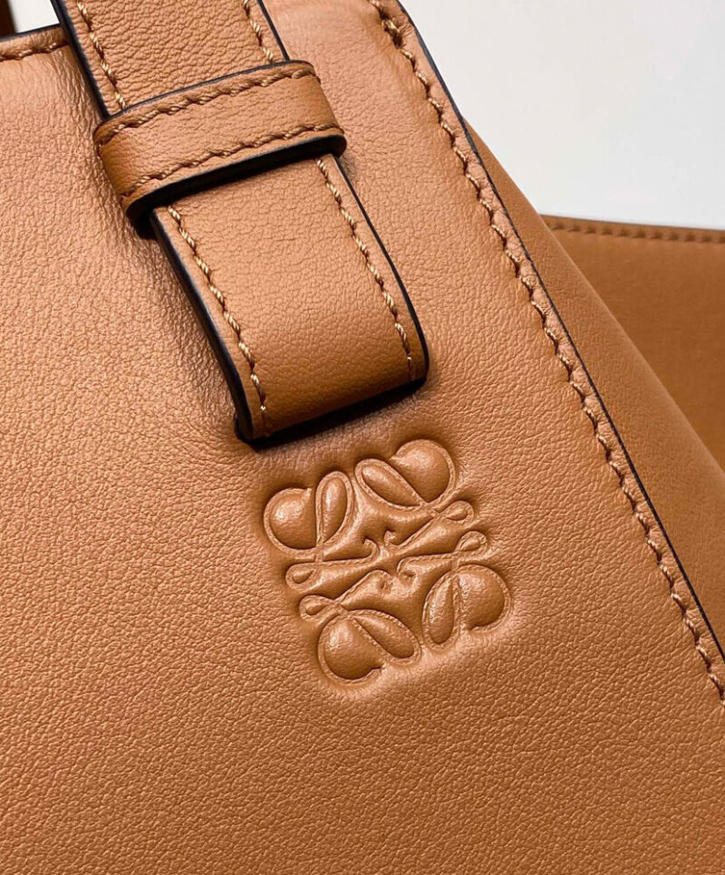 Loewe Hammock Drawstring In Classic Calfskin Coffee