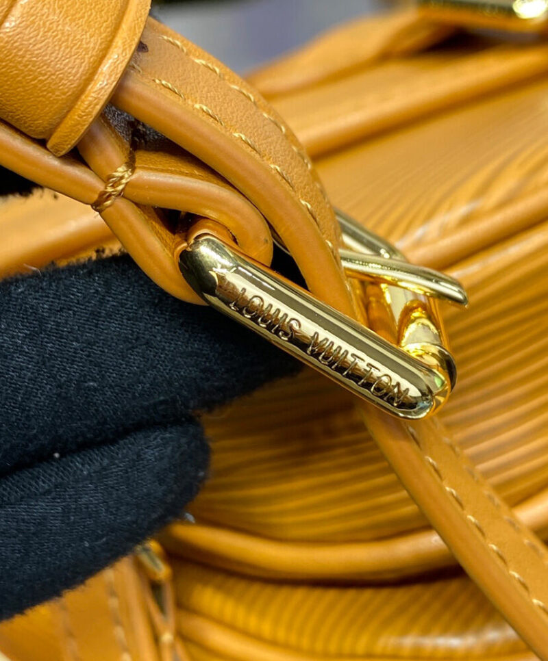 Louis Vuitton Saumur BB M23469 M23471