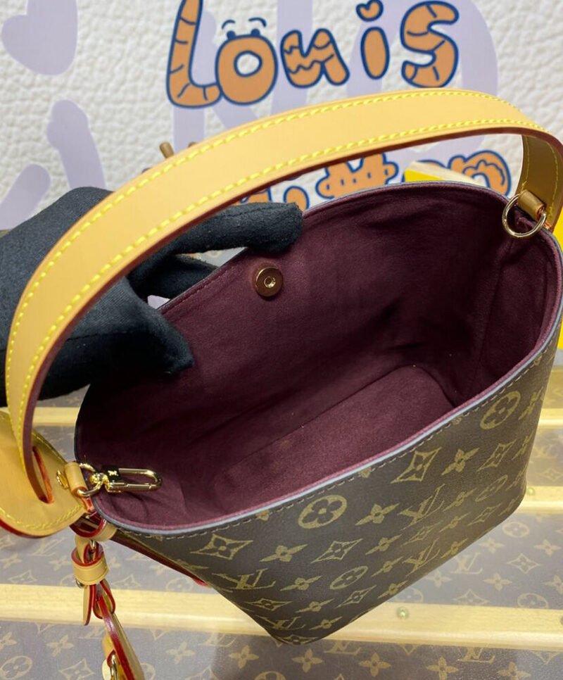 Louis Vuitton All In BB M12925 Brown