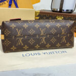 Louis Vuitton CarryAll BB M13014 Brown
