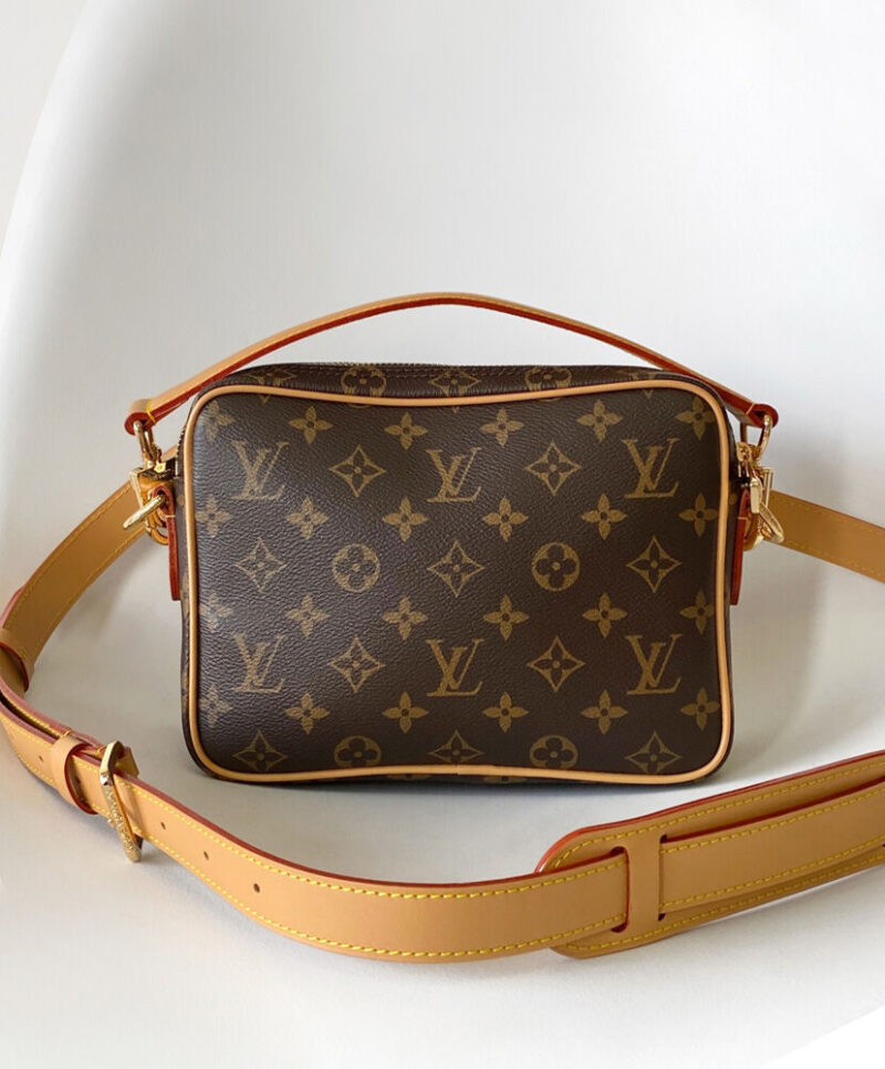 Louis Vuitton Nil M14016 Brown