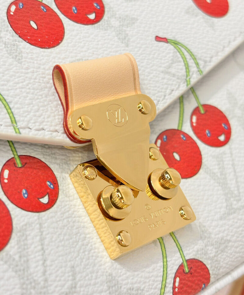Louis Vuitton Lv X Tm Pochette Metis East West Autres Toiles Monogram M14231 White