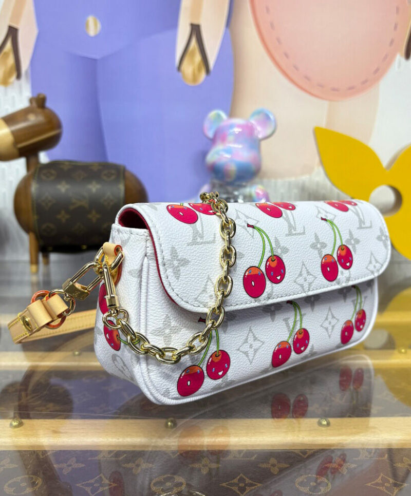 Louis Vuitton Lv X Tm Wallet On Chain Ivy Other Monogram Canvas M14239 White