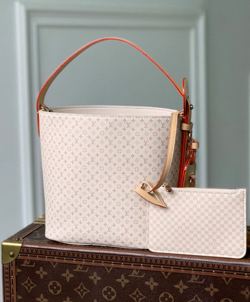 Louis Vuitton All In BB M15130 Cream