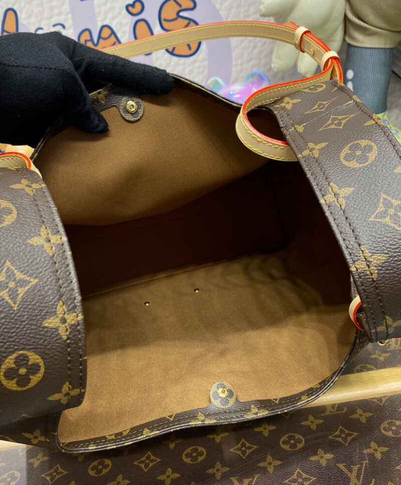 Louis Vuitton Atlantis GM M46817 Brown