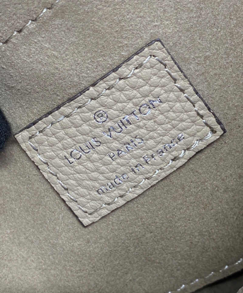 Louis Vuitton Baia PM M22819 M22820
