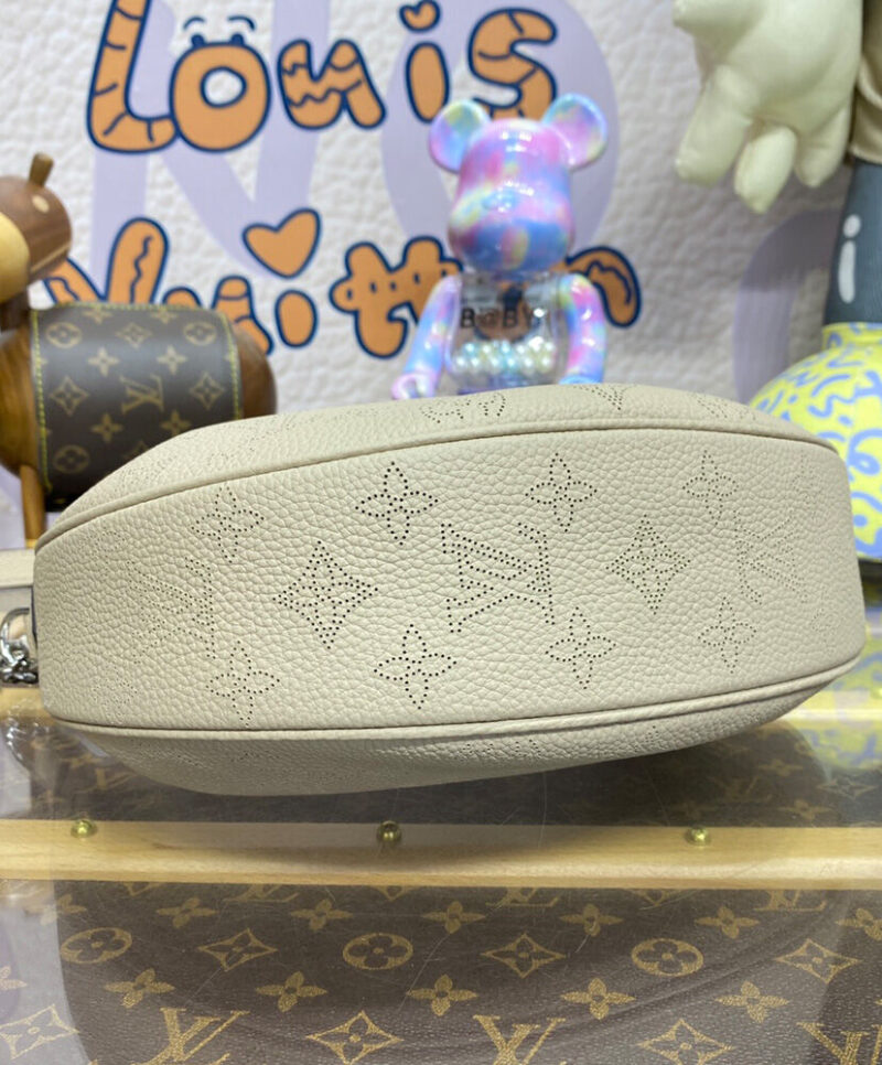 Louis Vuitton Baia PM M22819 M22820