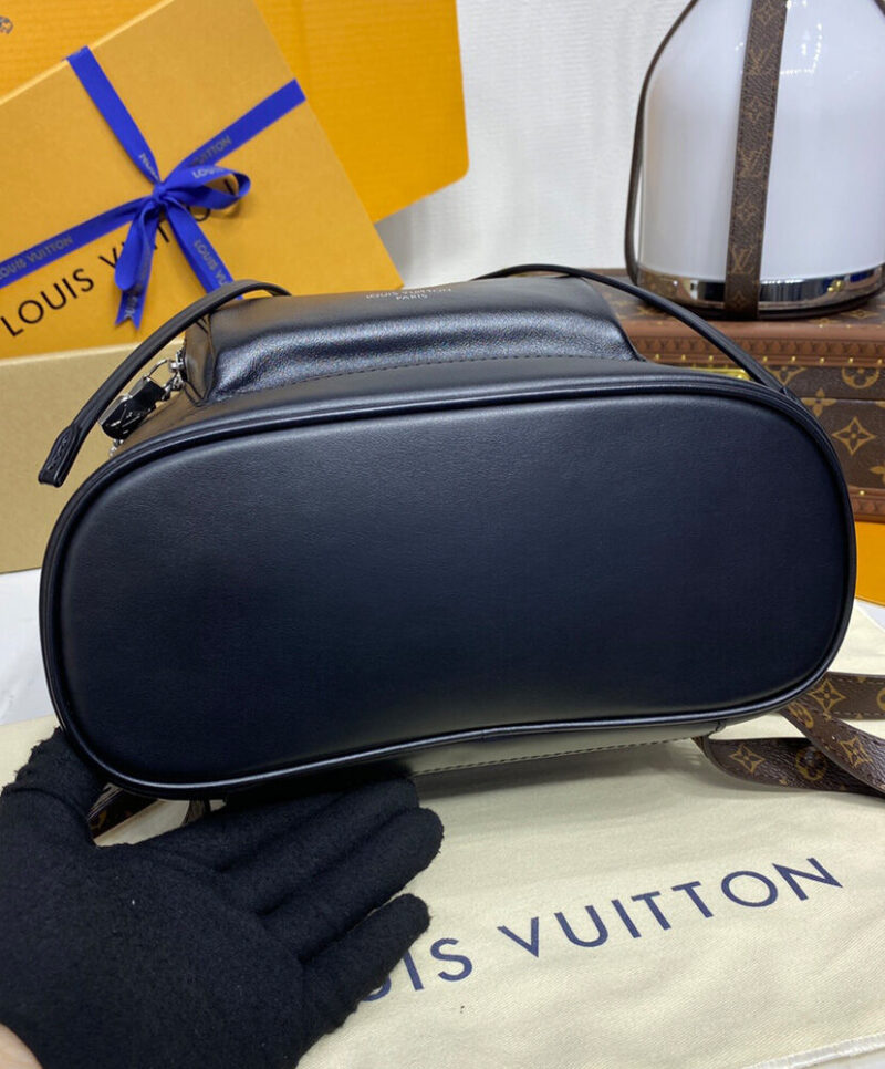 Louis Vuitton Montsouris PM M12587 Black