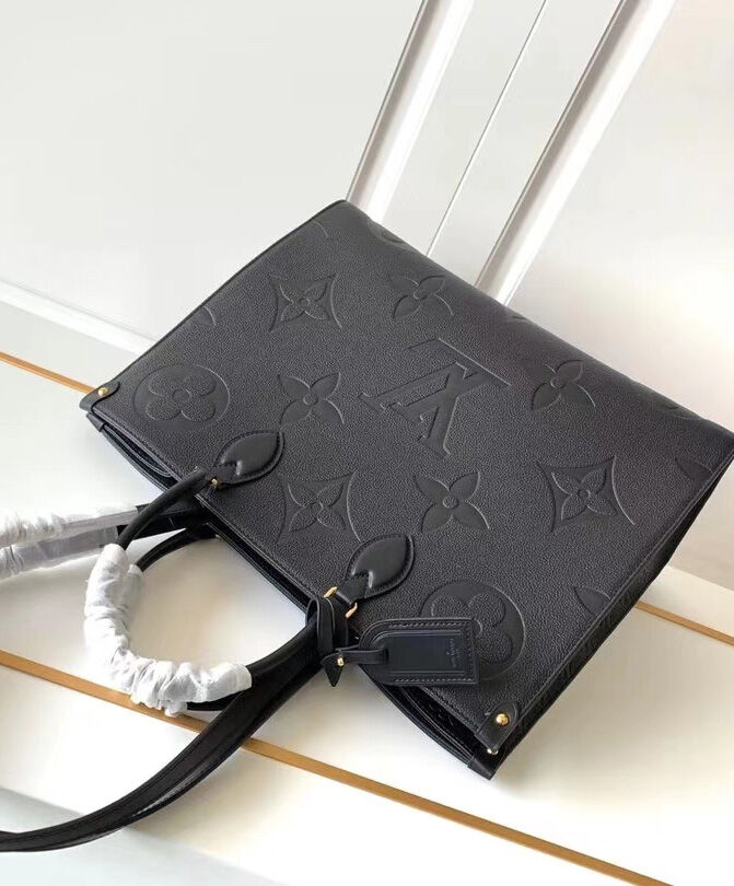 Louis Vuitton Onthego GM M44925