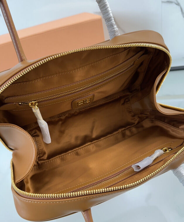 Miumiu Beau Leather Top-handle Bag 5BB172