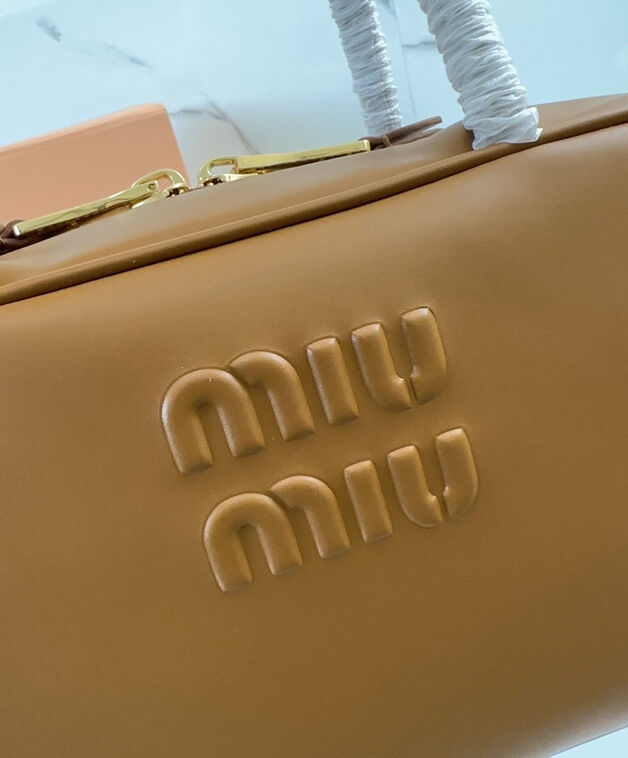 Miumiu Beau Leather Top-handle Bag 5BB172