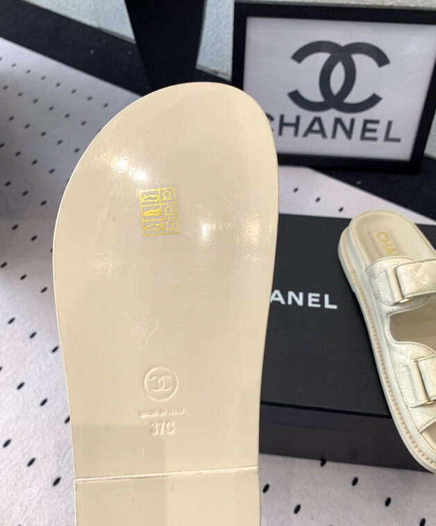 Chanel Women's Mules G45507 Cream