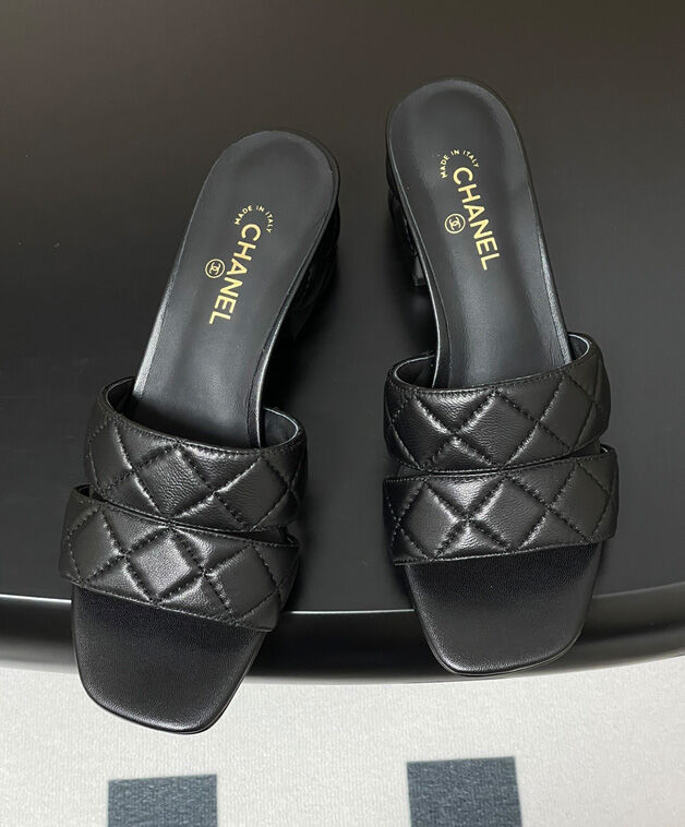 Chanel Women's Mules G46480 Black