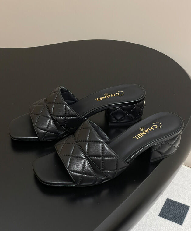Chanel Women's Mules G46480 Black