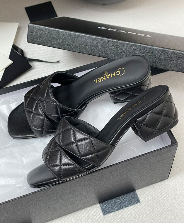 Chanel Women's Mules G46480 Black