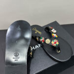Chanel Women's Thongs G46304 Black