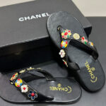 Chanel Women's Thongs G46304 Black