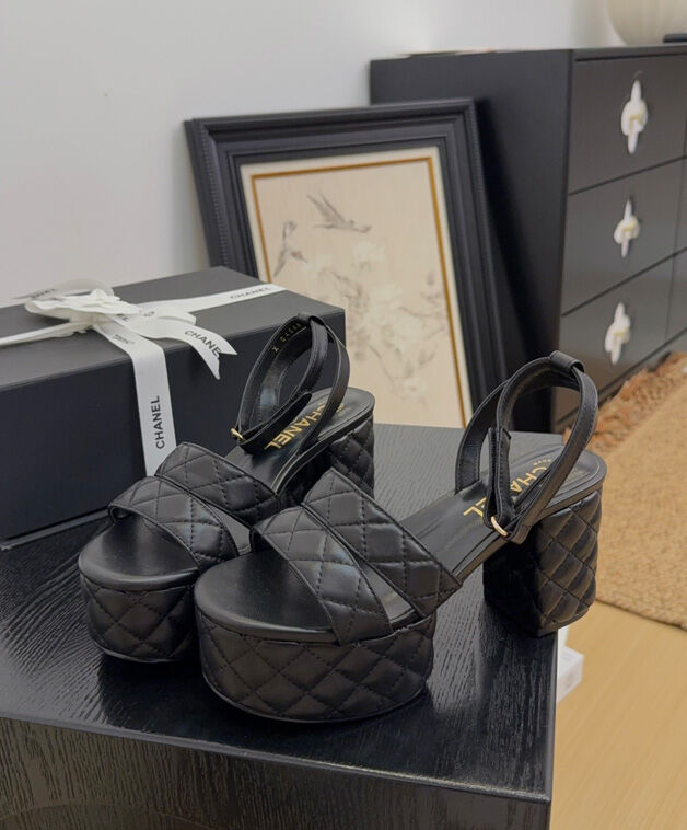 Chanel Women's Sandals G46427 Black