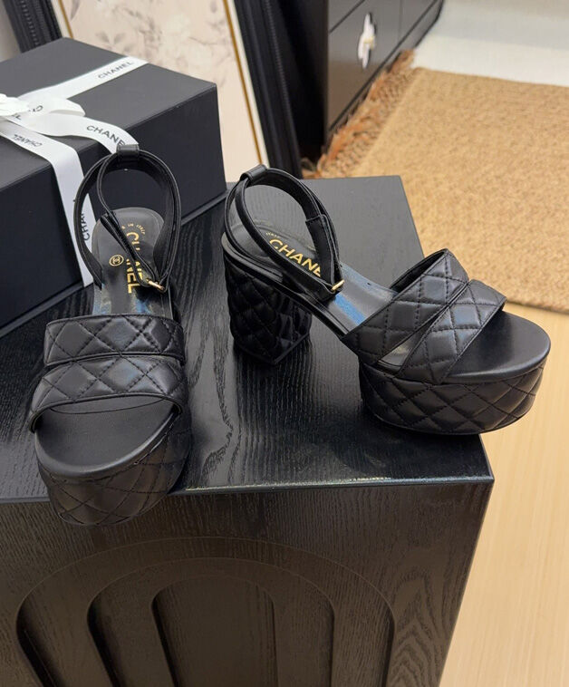 Chanel Women's Sandals G46427 Black