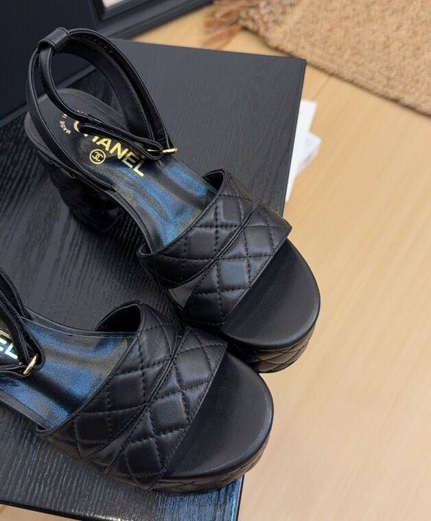 Chanel Women's Sandals G46427 Black