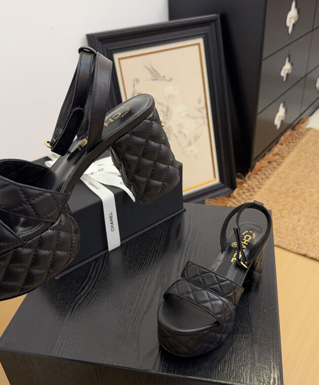 Chanel Women's Sandals G46427 Black