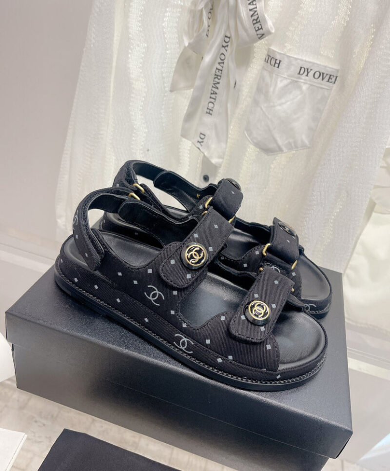 Chanel Women's Sandals G35927 Black