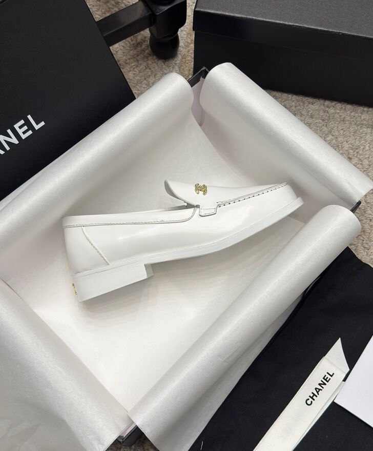 Chanel Women's Mocassins G45615