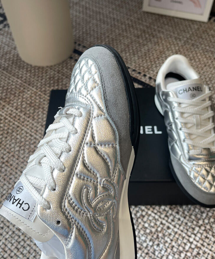 Chanel Women's Trainers G45839