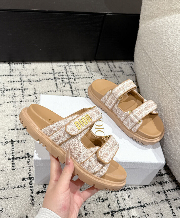 Christian Dior Women's Dioract Slide Apricot