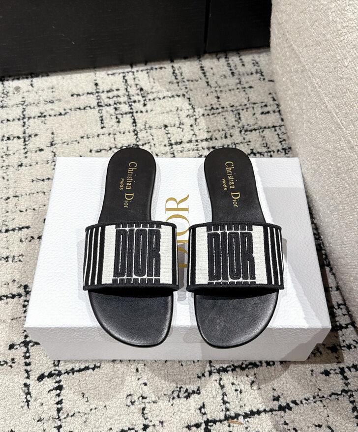 Christian Dior Women's Dway Slide Black