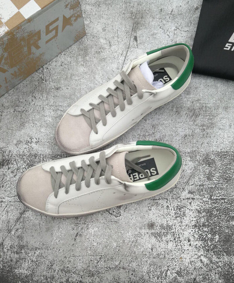 Golden Goose Unisex Superstar sneakers in leather with perforated star White