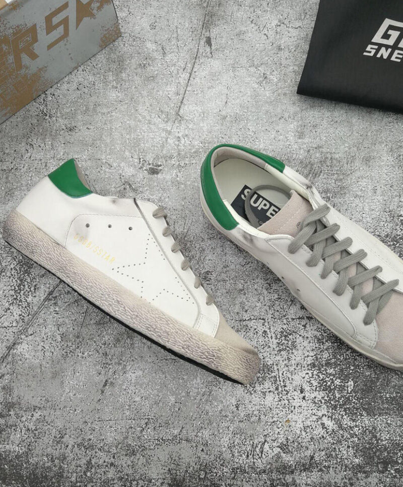 Golden Goose Unisex Superstar sneakers in leather with perforated star White