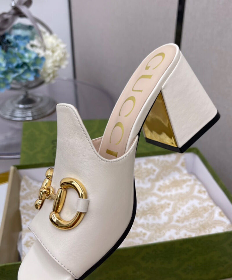 Gucci Women's slide sandal with Horsebit