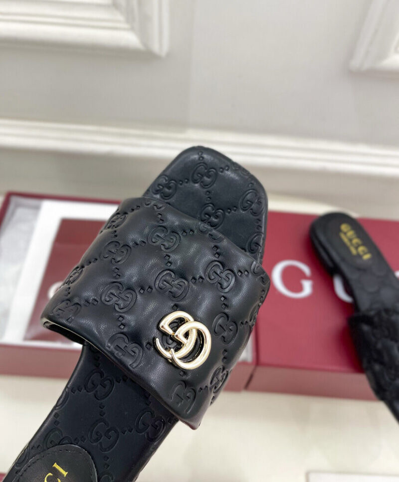 Gucci Women's Double G Sandals
